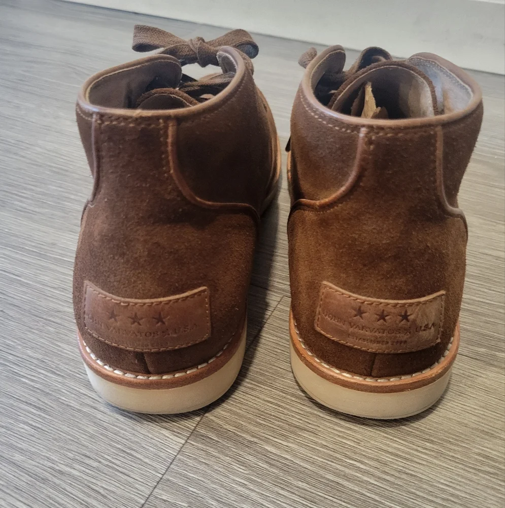 John Varvatos USA Men's Brooklyn Chukka Suede Boots Size 9.5